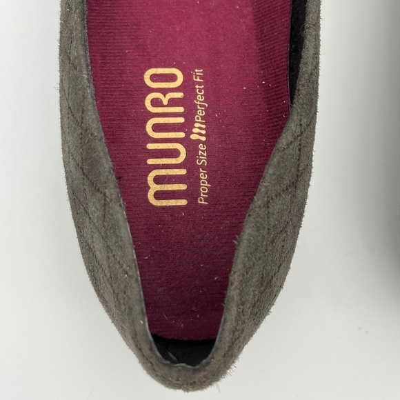 Munro Tallie Slip On Suede Gray Quilted Pattern Flat; Size 7.5N - Picture 8 of 11